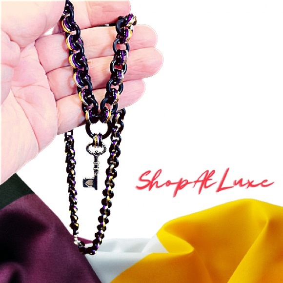 Love is Gender Free Discreet Captive Day Necklace - Picture 8 of 8